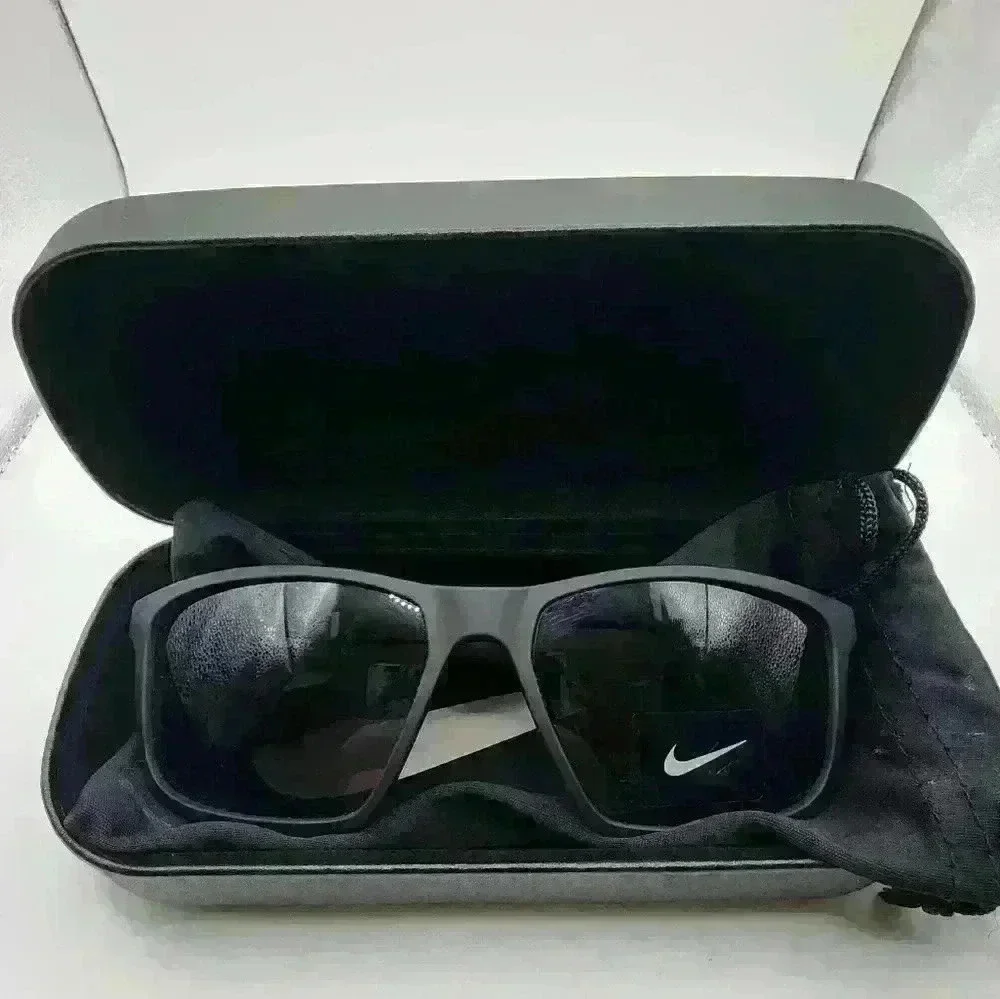 Nike Unisex Valiant Square Lens Sport Sunglasses Matte Anthracite